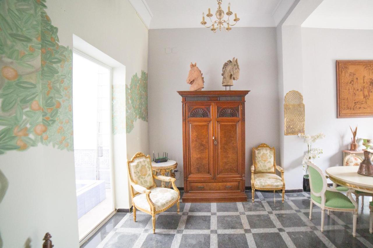 Casa Xanadu Seville - 6 Bedroom Andalusian Home With Terraces 외부 사진