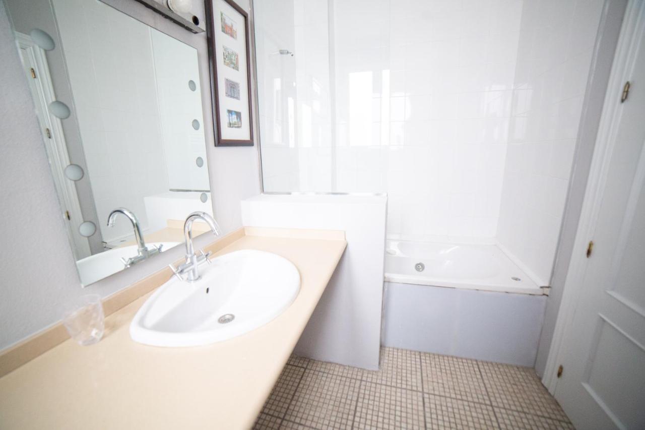 Casa Xanadu Seville - 6 Bedroom Andalusian Home With Terraces 외부 사진